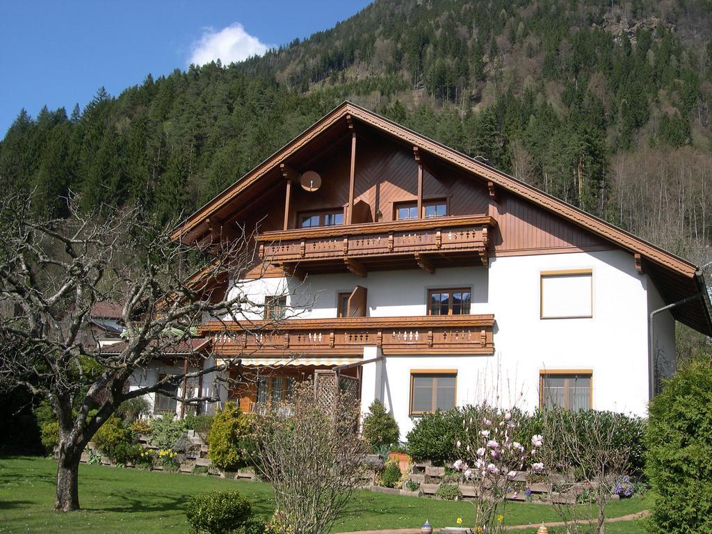 Landhaus Gailer Treffen Extérieur photo