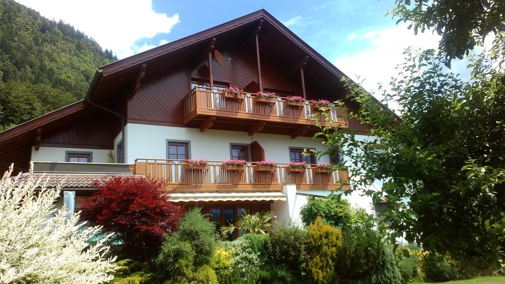 Landhaus Gailer Treffen Extérieur photo